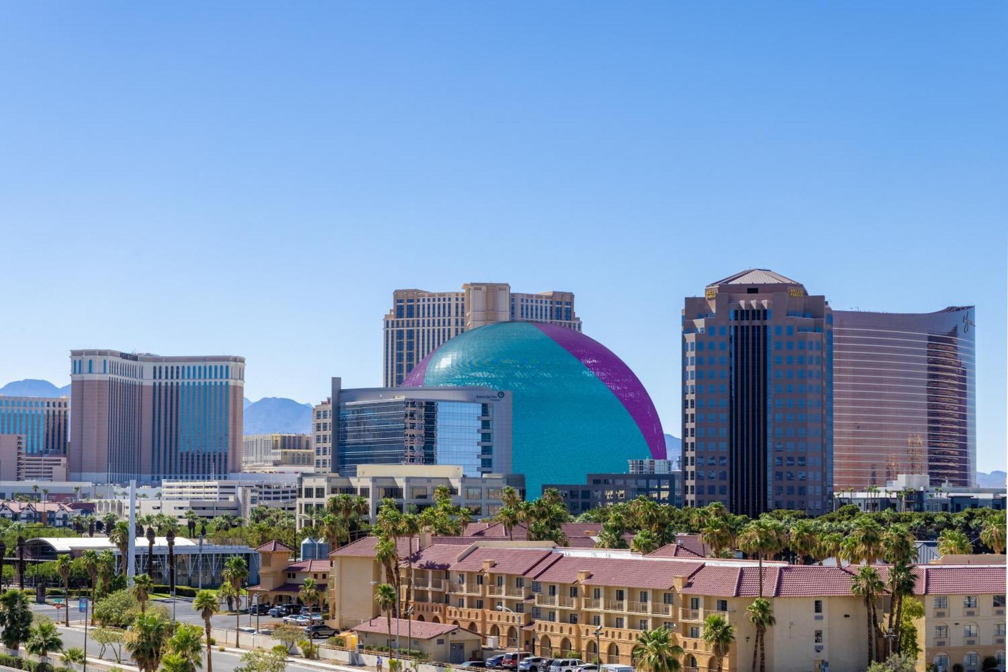 Doubletree By Hilton Las Vegas East Flamingo Zewnętrze zdjęcie