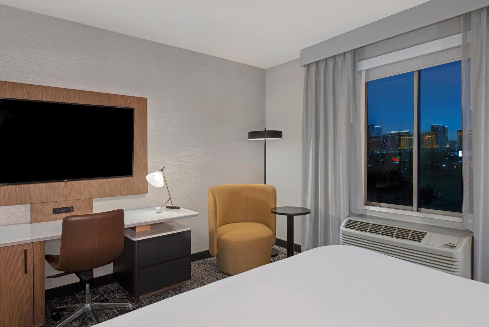 Doubletree By Hilton Las Vegas East Flamingo Zewnętrze zdjęcie
